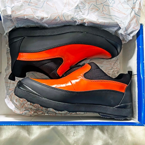 RAIN SHOES, RUBBER, LADIES SZ 8, WATERPROOF, ZIPPERS ON VAMP, ORANGE AND BLACK, - Picture 6 of 13